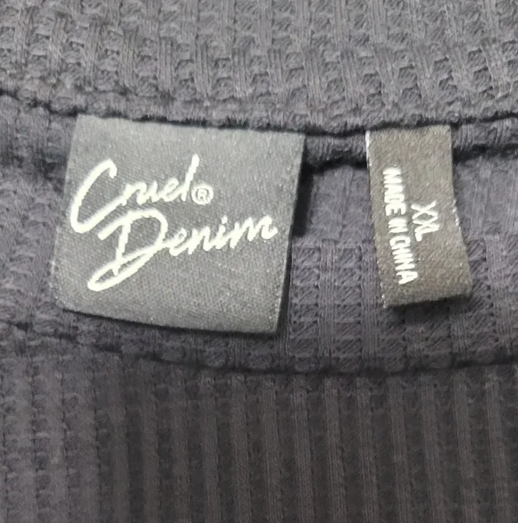 Cruel Denim Black Ribbed Top With Lace Sleeve Sz XXL - Picture 2 of 2